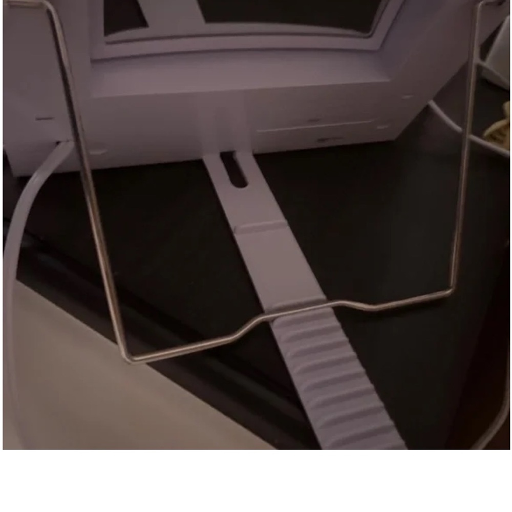 Jerdon Vanity Mirror - image 4